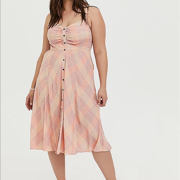 torrid Dresses & Skirts - Nwt Torrid size 3 peach pink plaid Midi Dress